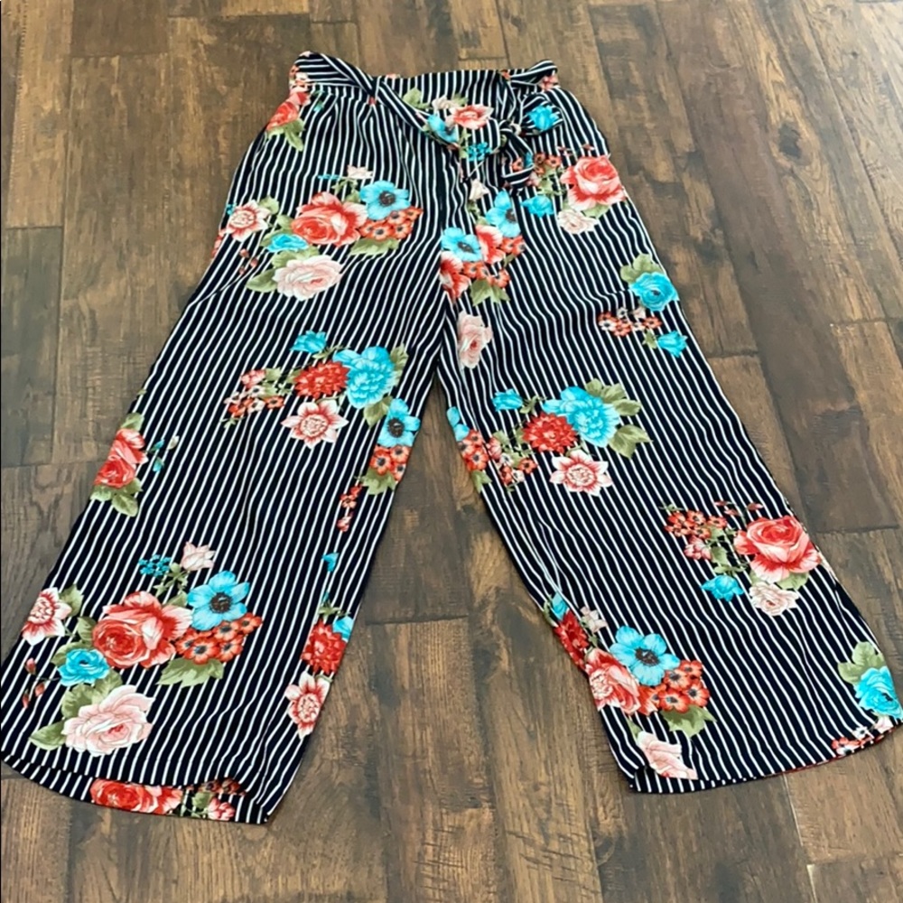 Cropped slacks